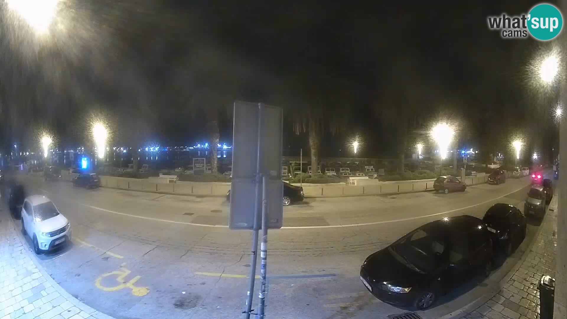 Webcam Split – Seaside Promenade