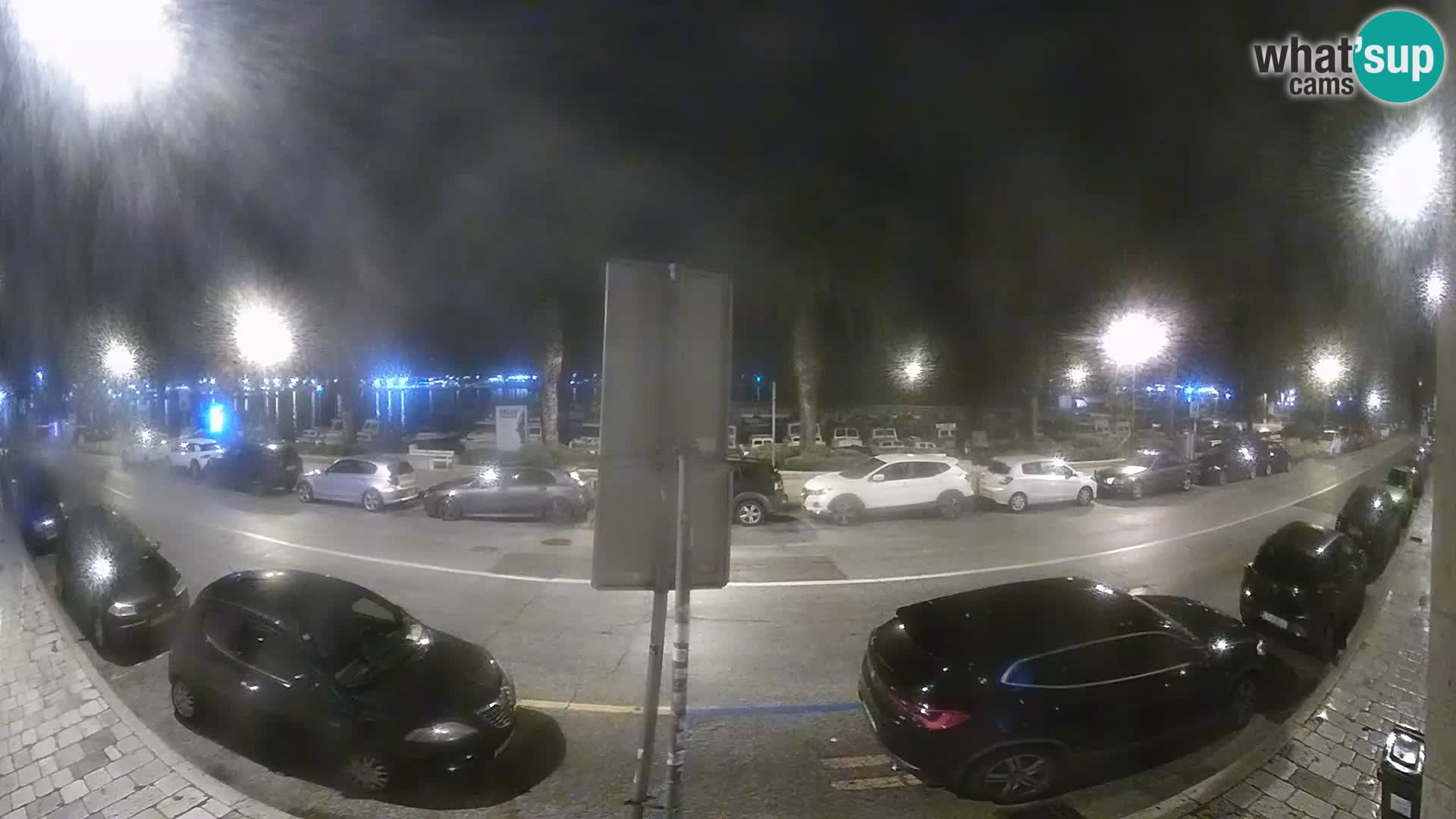 Webcam Split – Seaside Promenade
