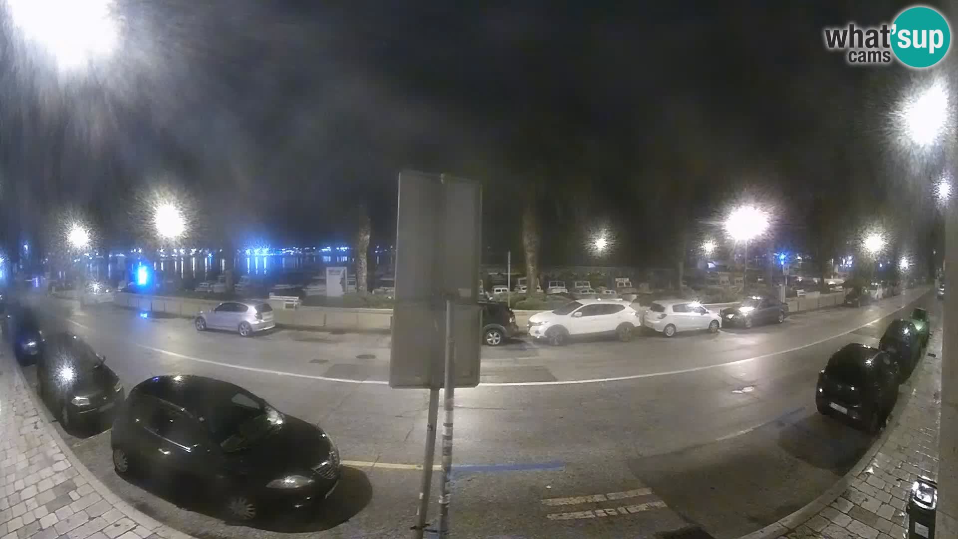 Webcam Split – Seaside Promenade