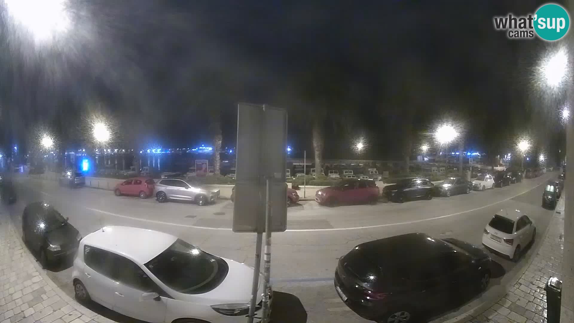 Webcam Split – Seaside Promenade