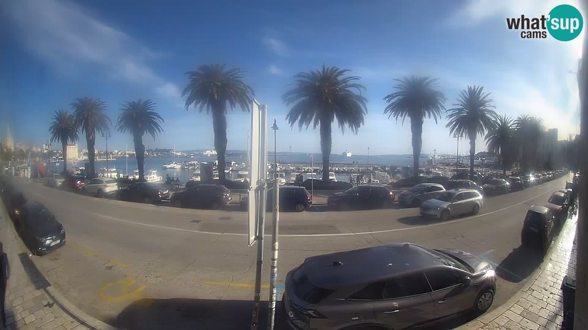 Webcam Split – Seaside Promenade