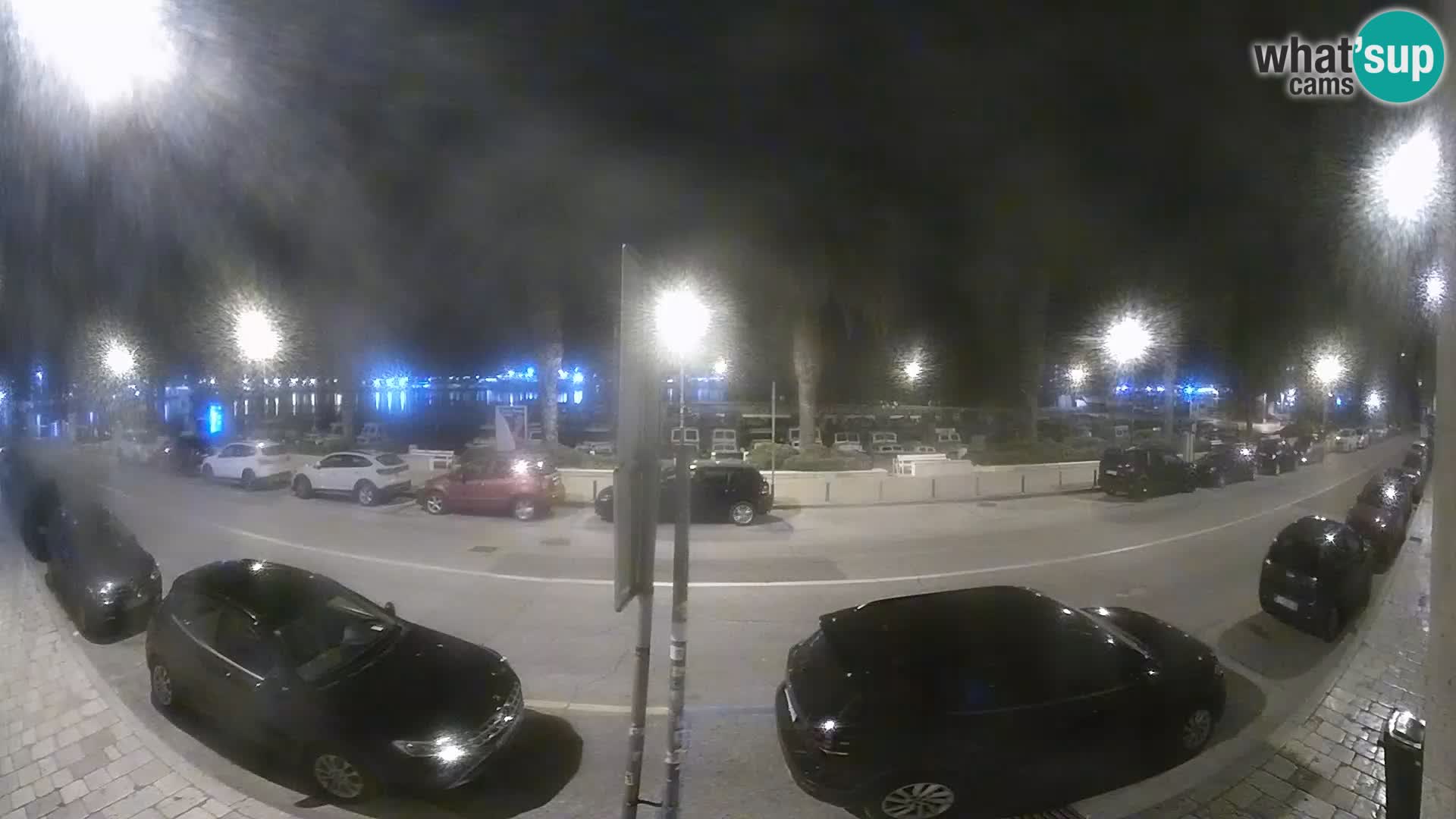 Webcam Split – Seaside Promenade