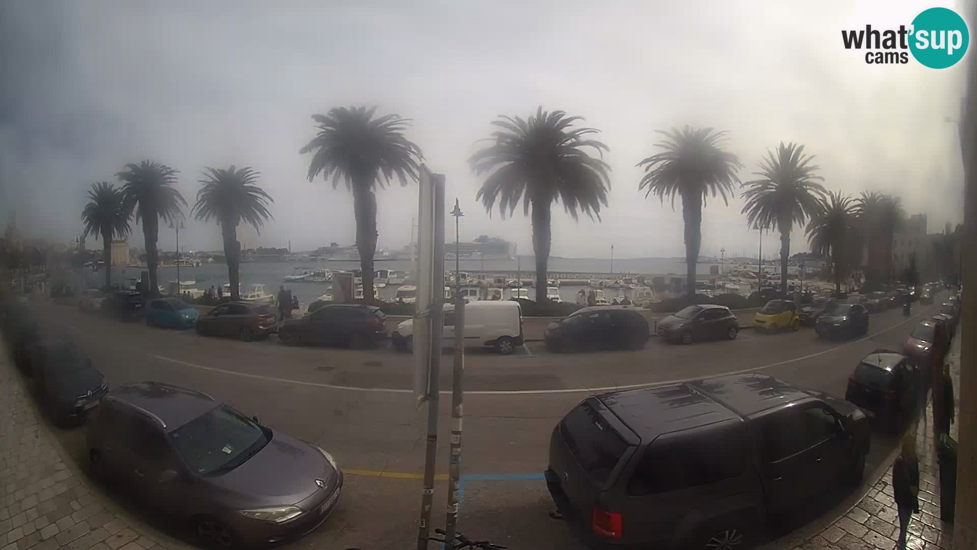 Webcam Split – Seaside Promenade