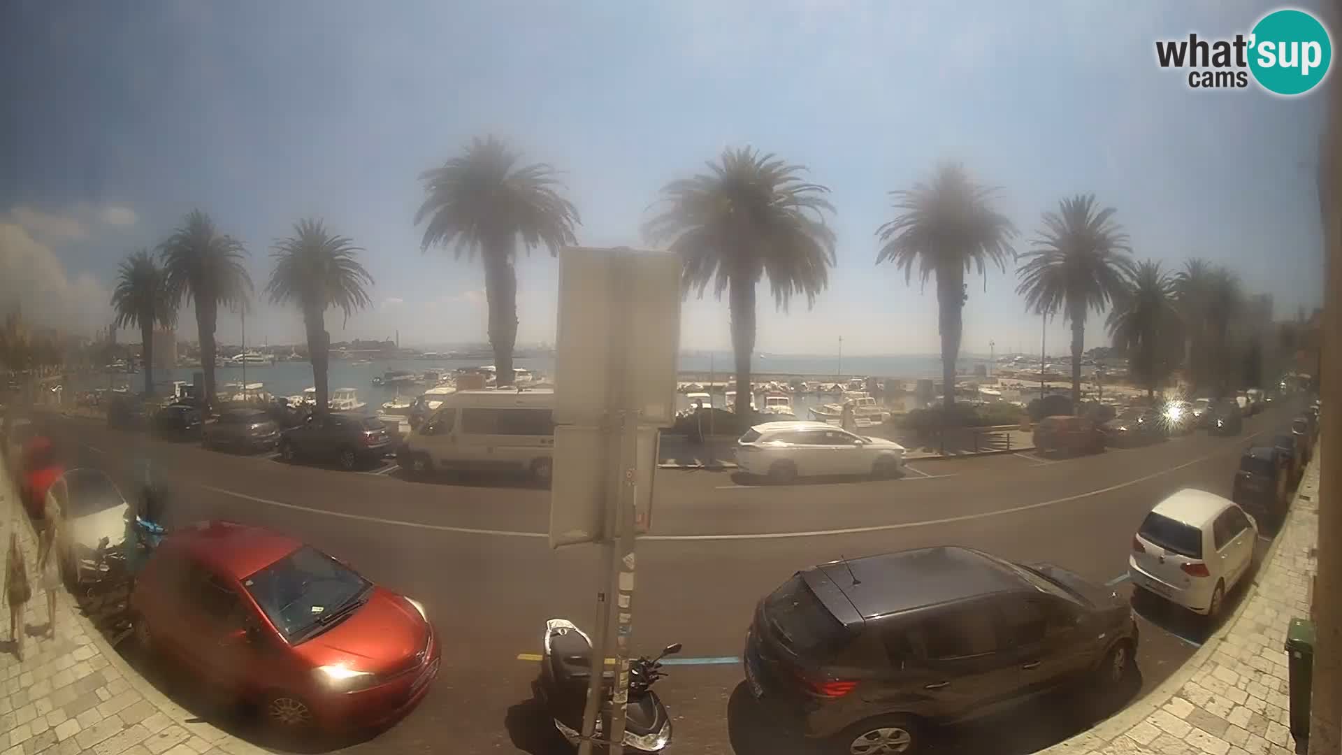 Webcam Split – Seaside Promenade