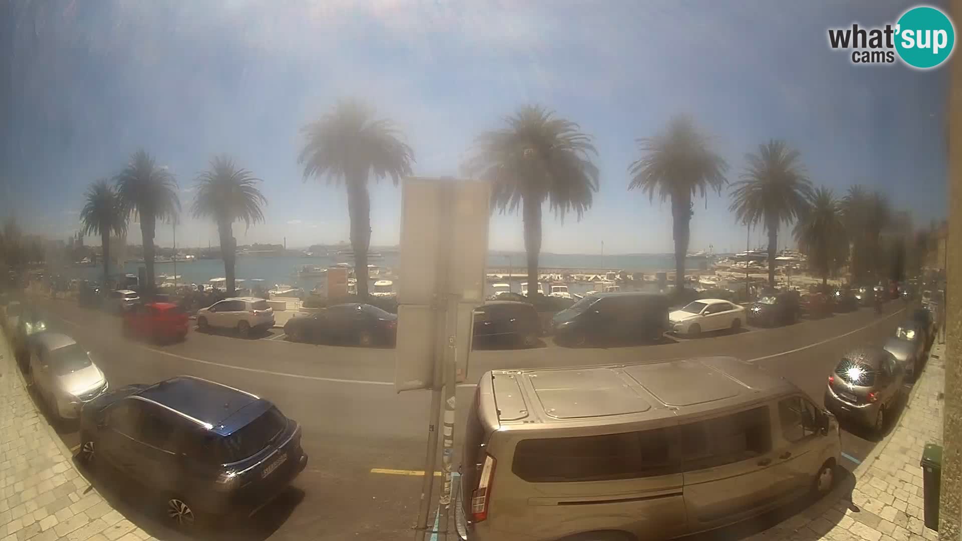 Webcam Split – Seaside Promenade