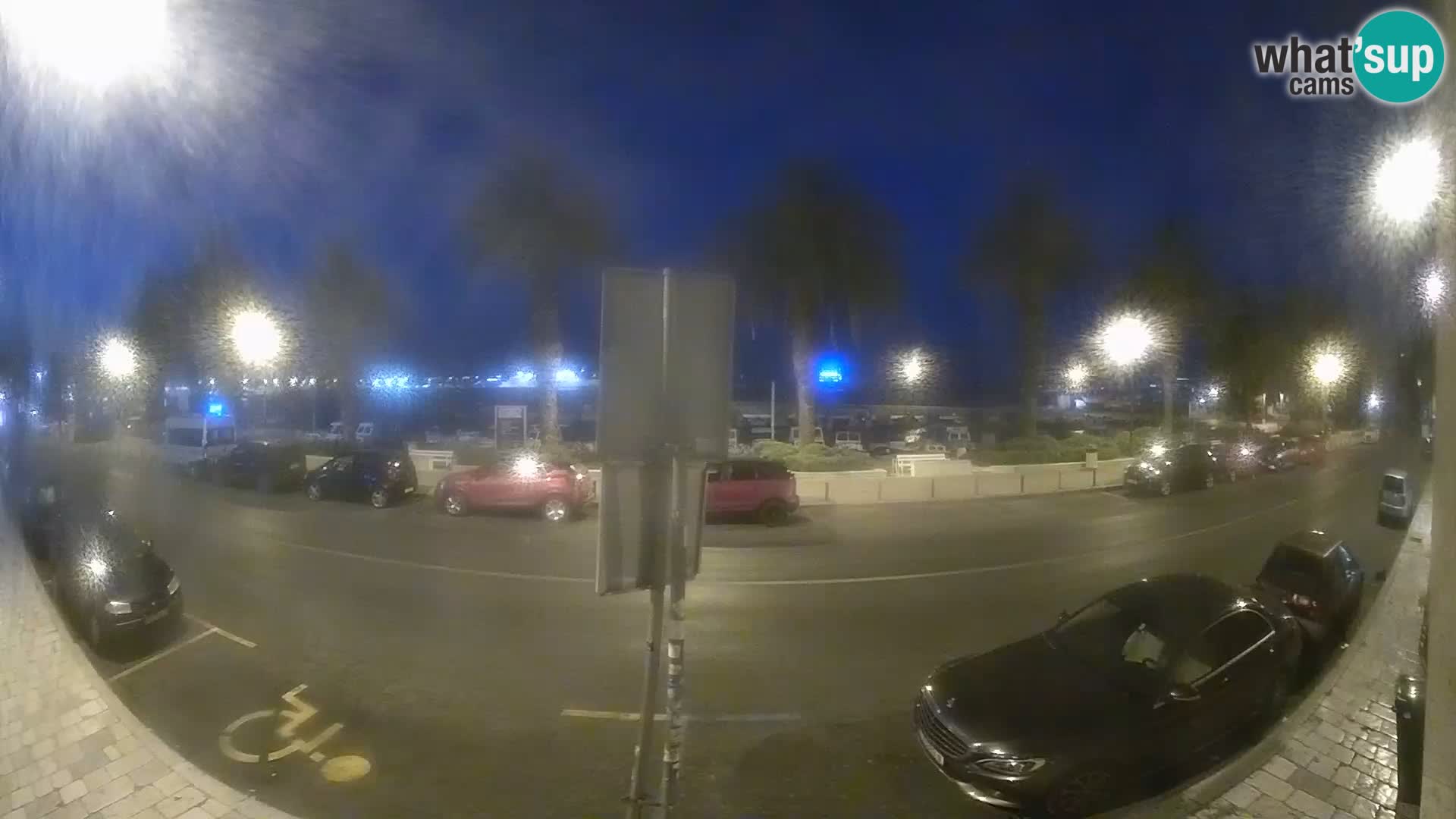 Webcam Split – Seaside Promenade