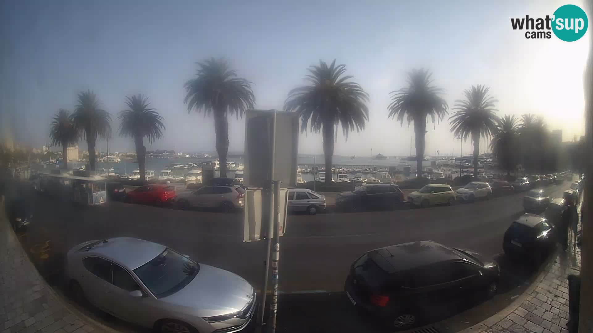 Webcam Split – Seaside Promenade