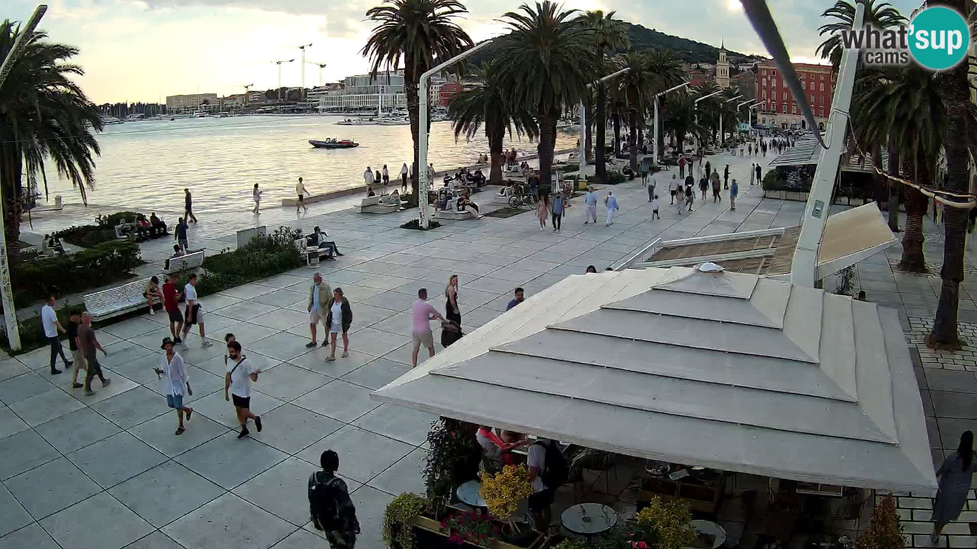 Split – pogled na splitsko rivo
