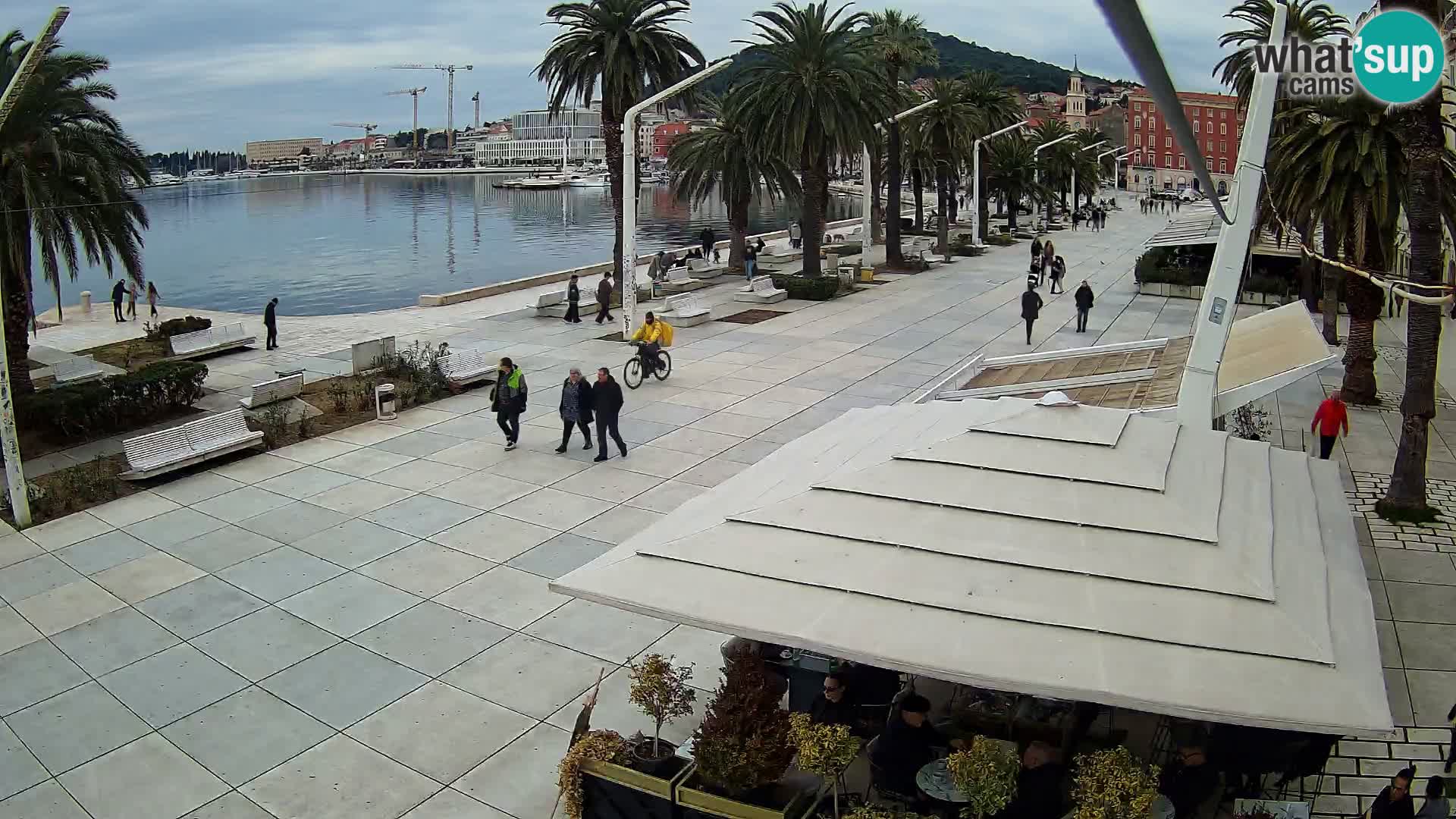 Split – pogled na splitsko rivo