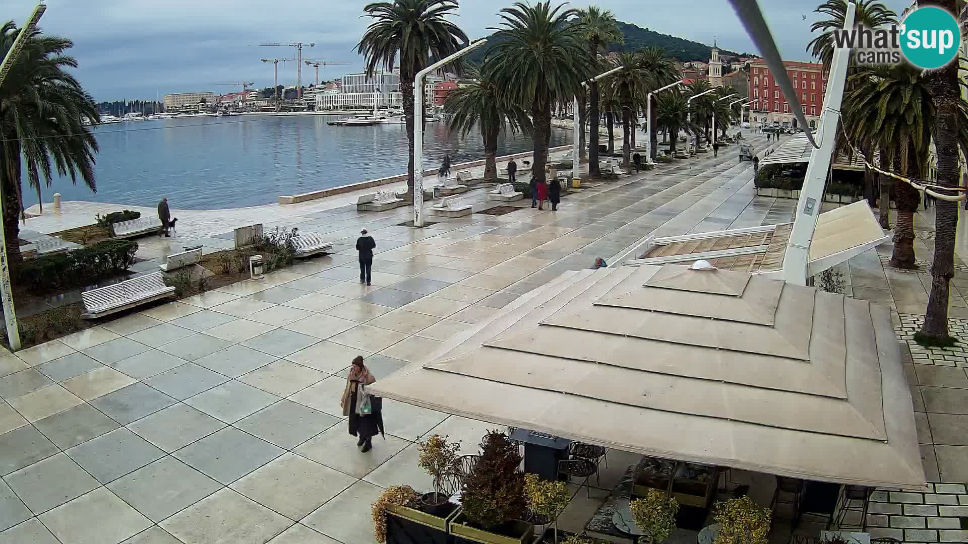 Split – pogled na splitsko rivo