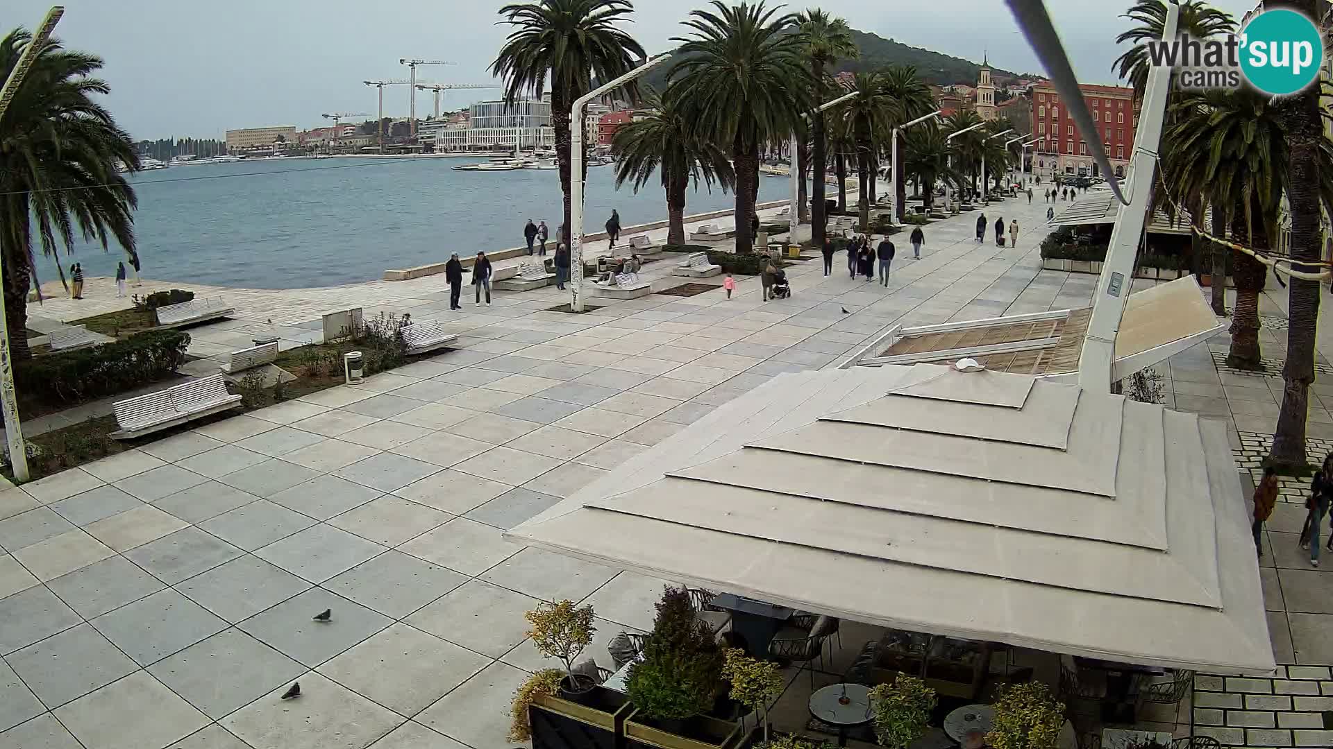 Split – pogled na splitsku rivu