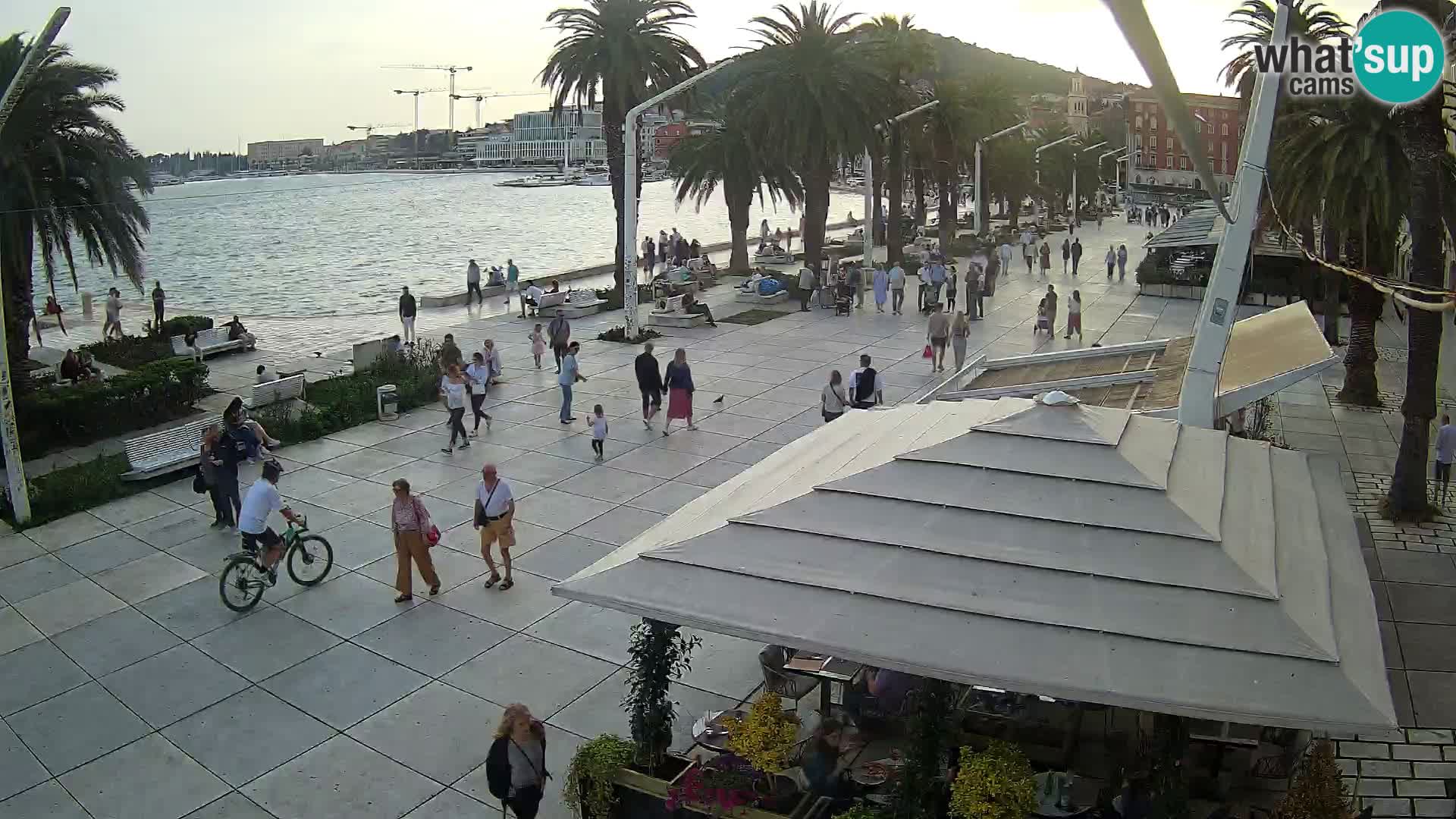 Split – pogled na splitsko rivo