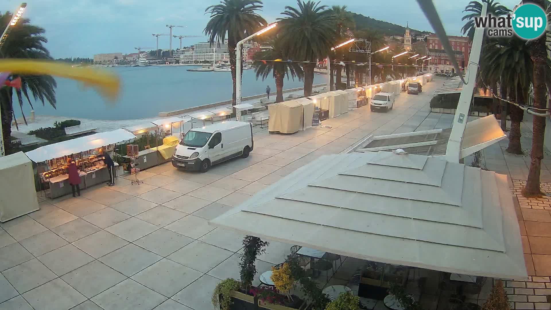 Split riva webcam