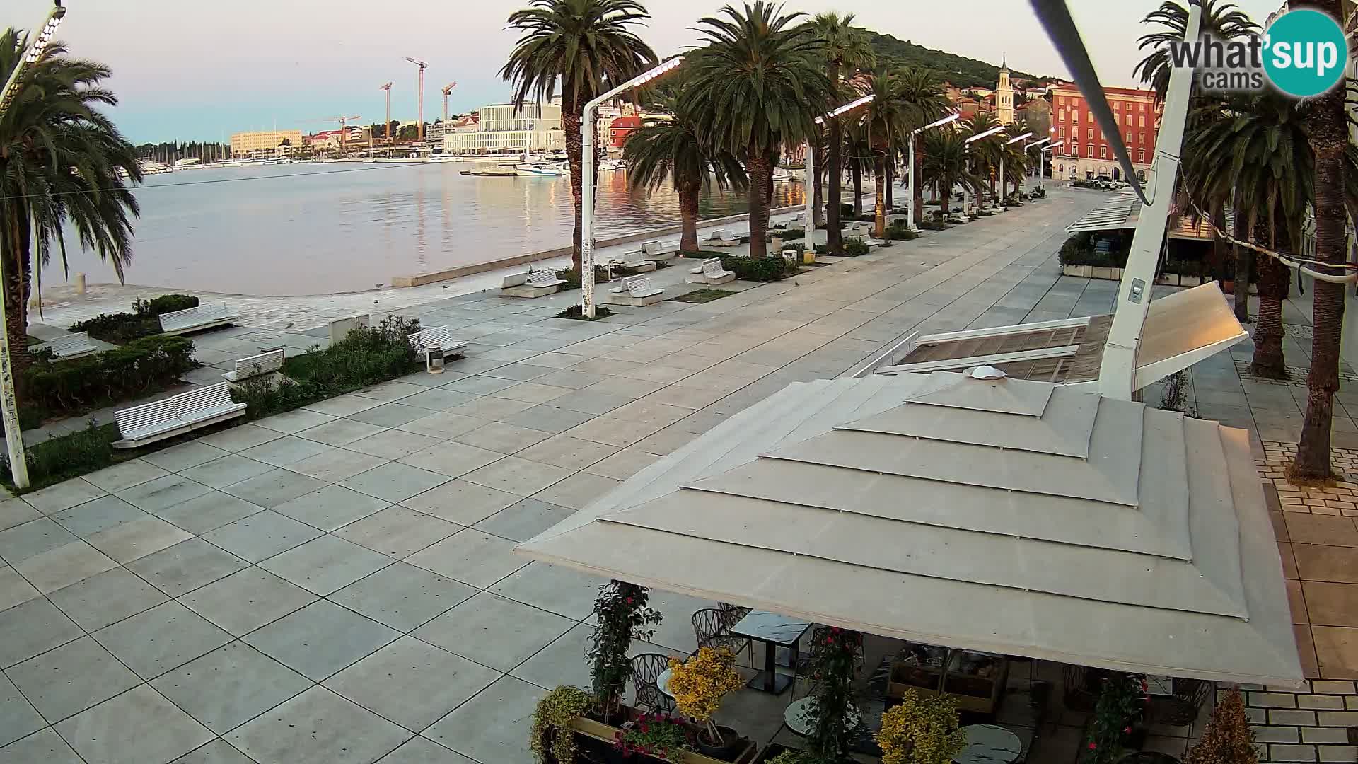 Split – pogled na splitsku rivu