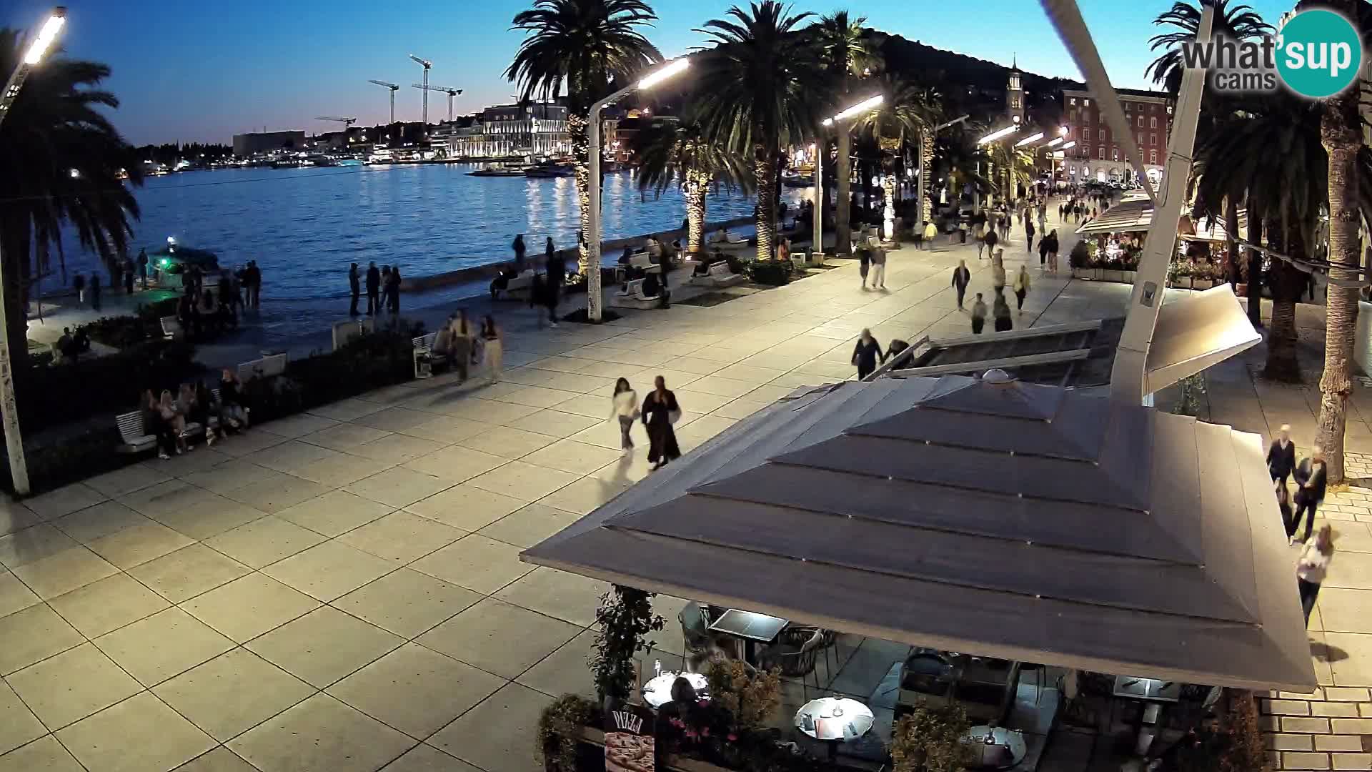 Split – pogled na splitsku rivu