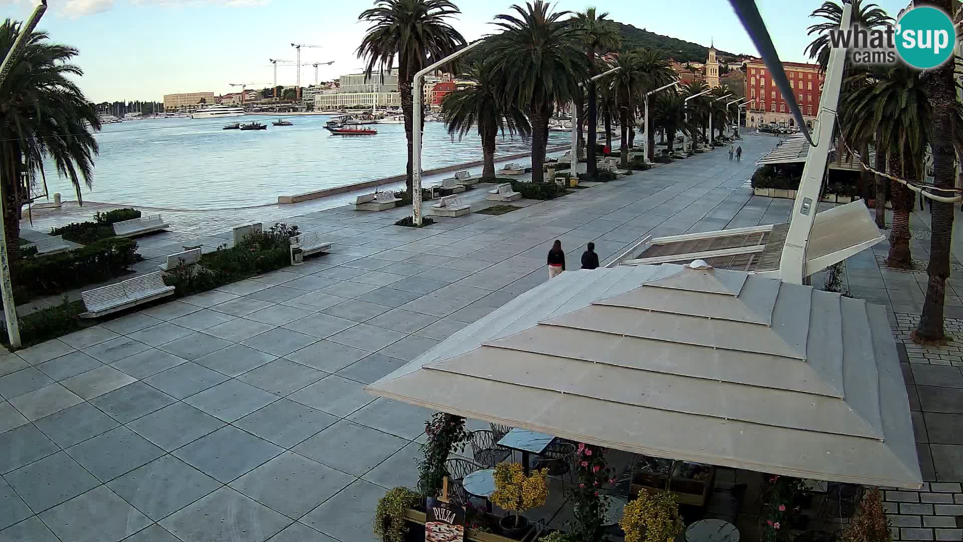 Split – pogled na splitsko rivo