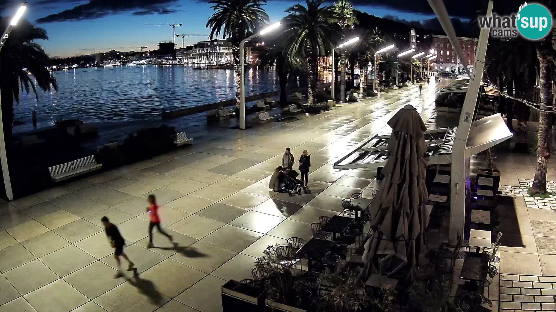 Split – pogled na splitsko rivo