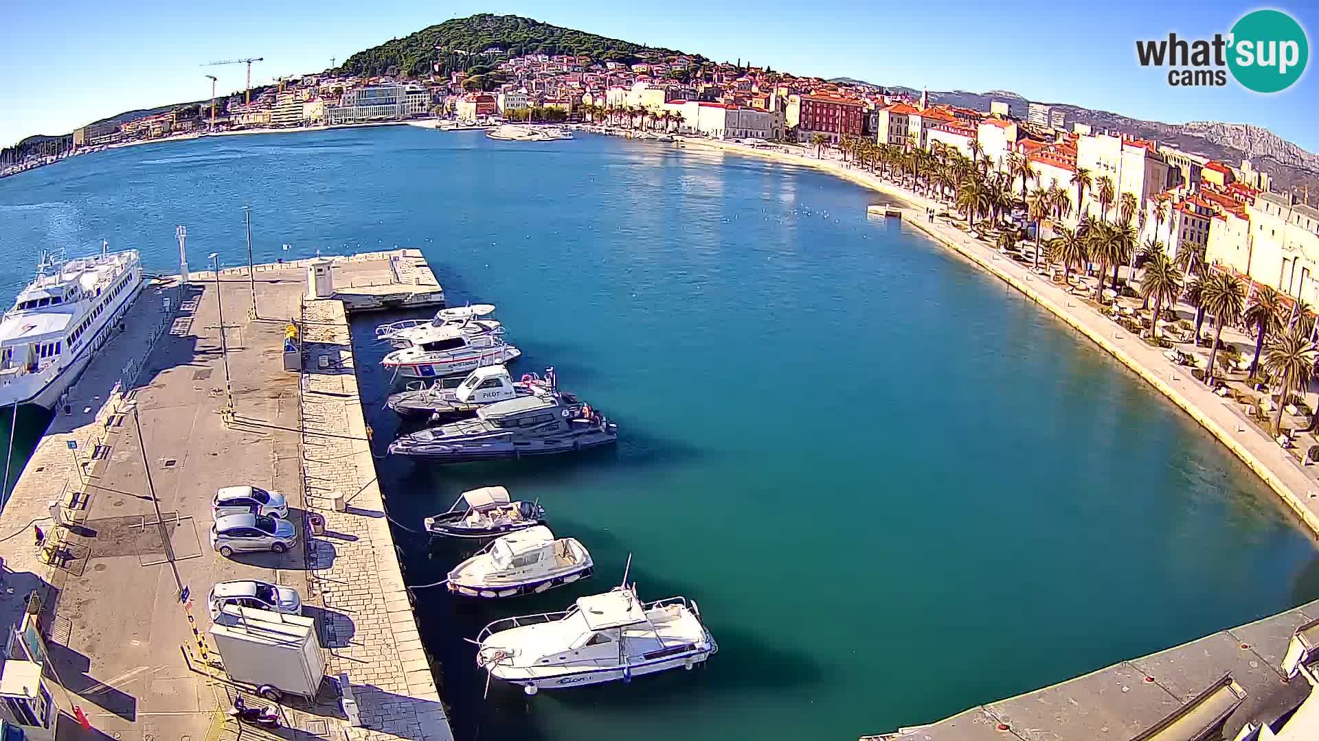 Kamera v živo Split  riva in pristanišče