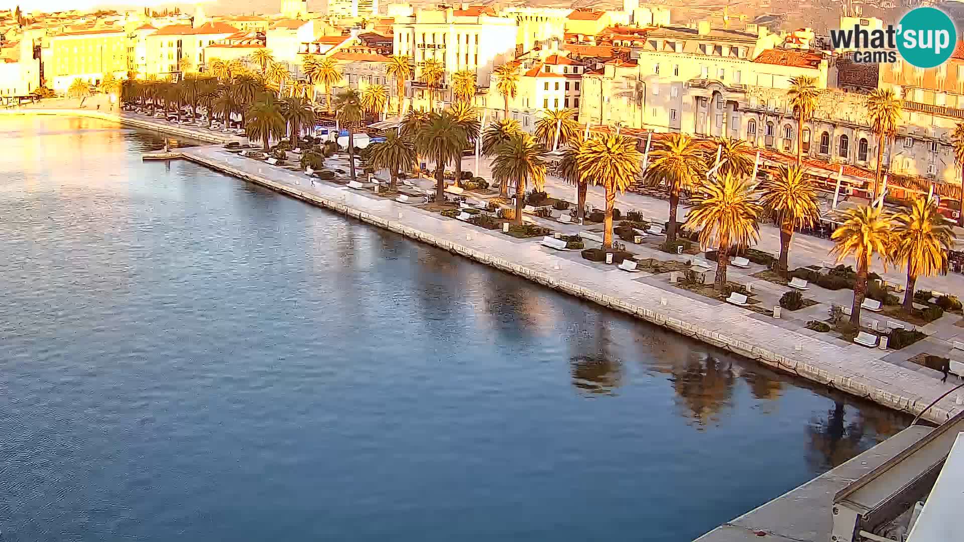 Split livecam panorama