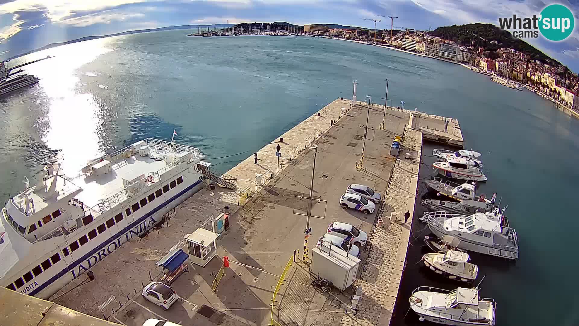 Split livecam panorama