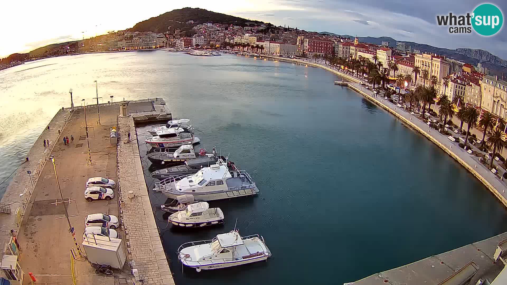 Split livecam panorama