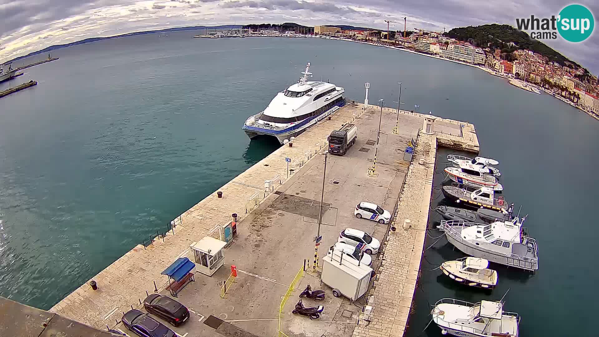 Split livecam panorama