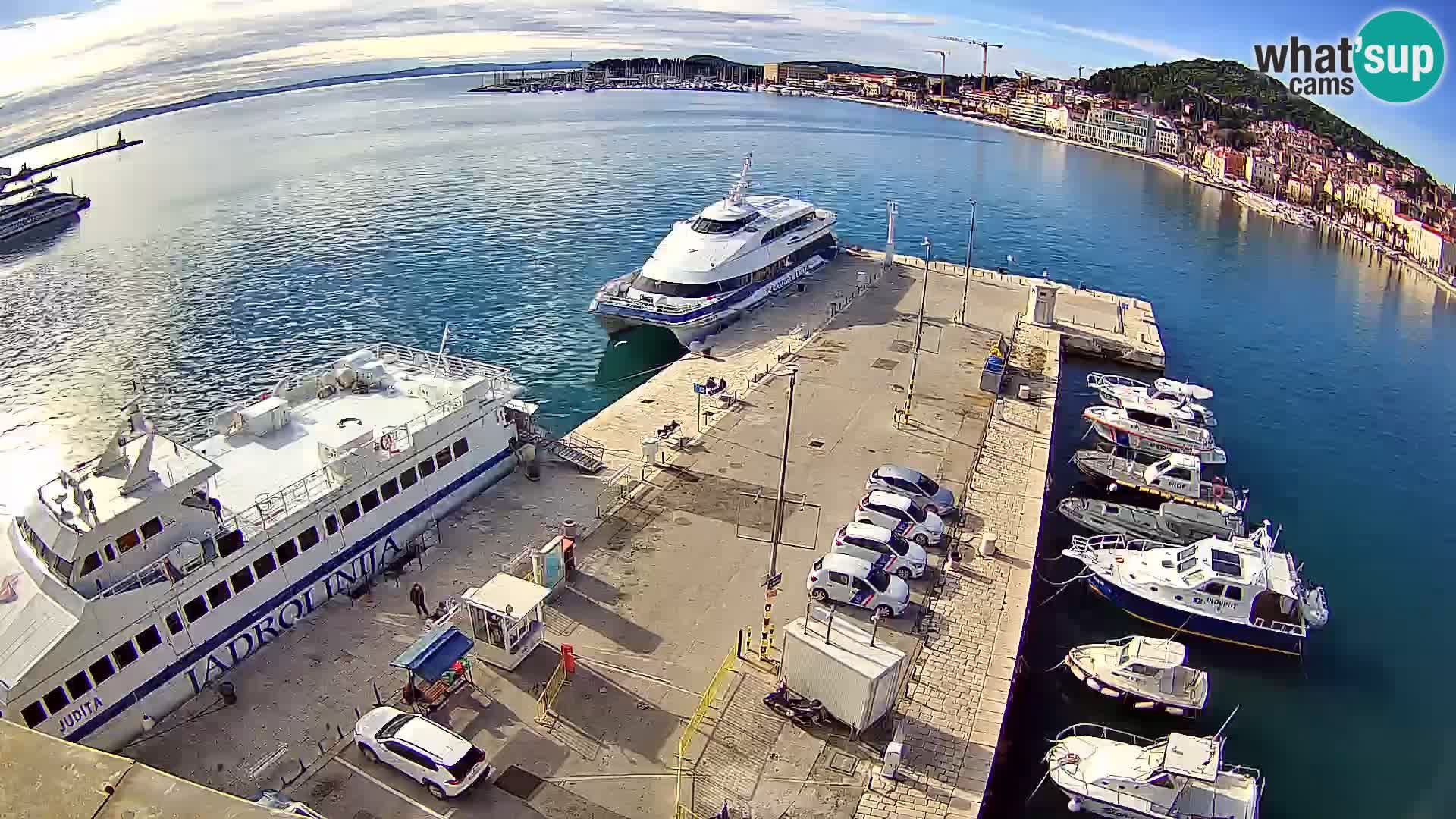 Split livecam panorama