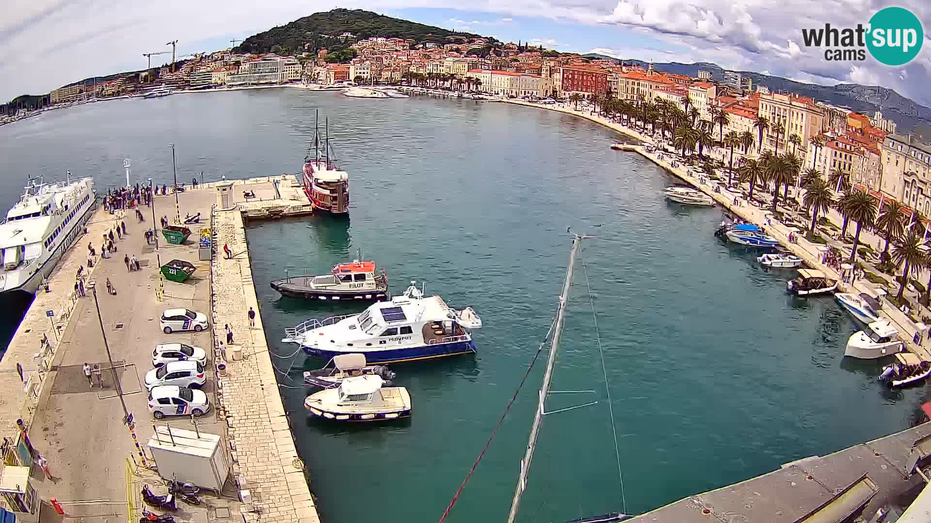 Kamera v živo Split  riva in pristanišče
