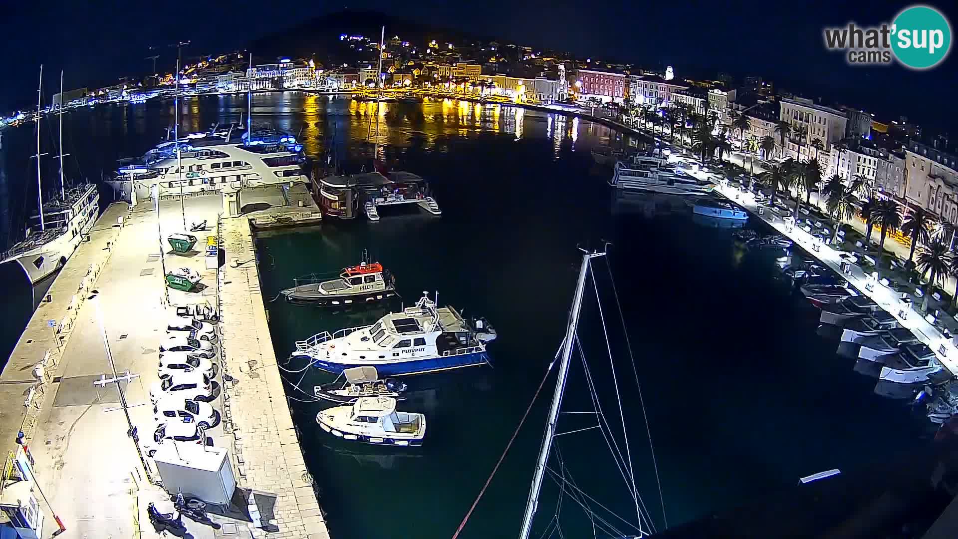 Kamera v živo Split  riva in pristanišče