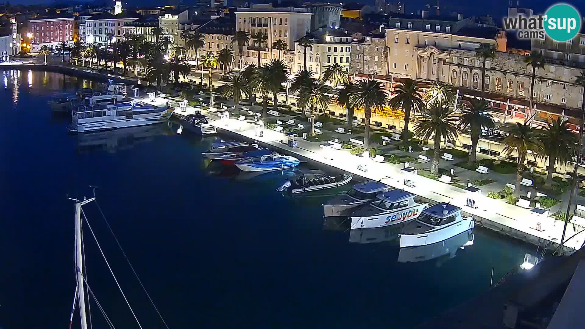 Split livecam panorama