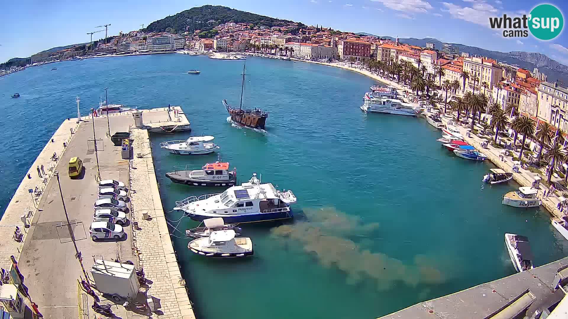 Kamera v živo Split  riva in pristanišče