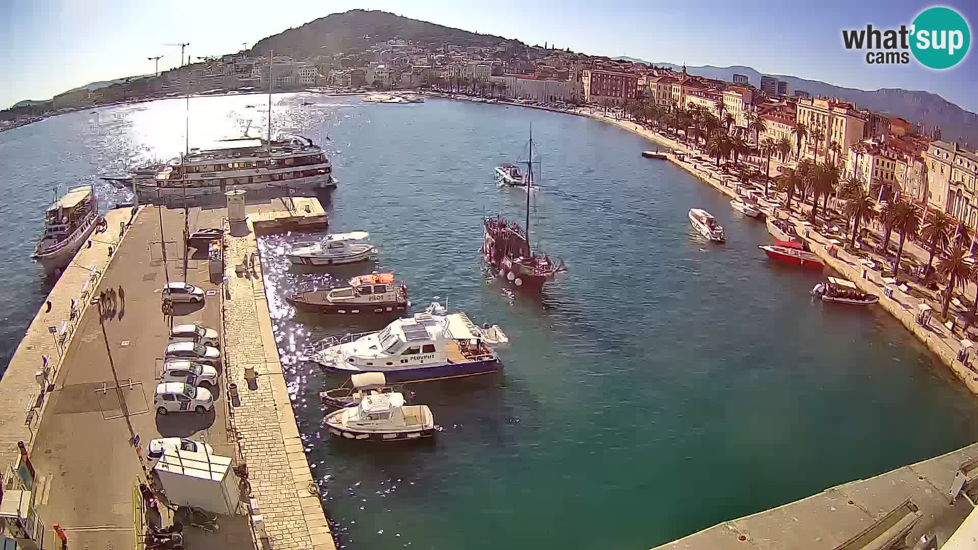 Kamera v živo Split  riva in pristanišče