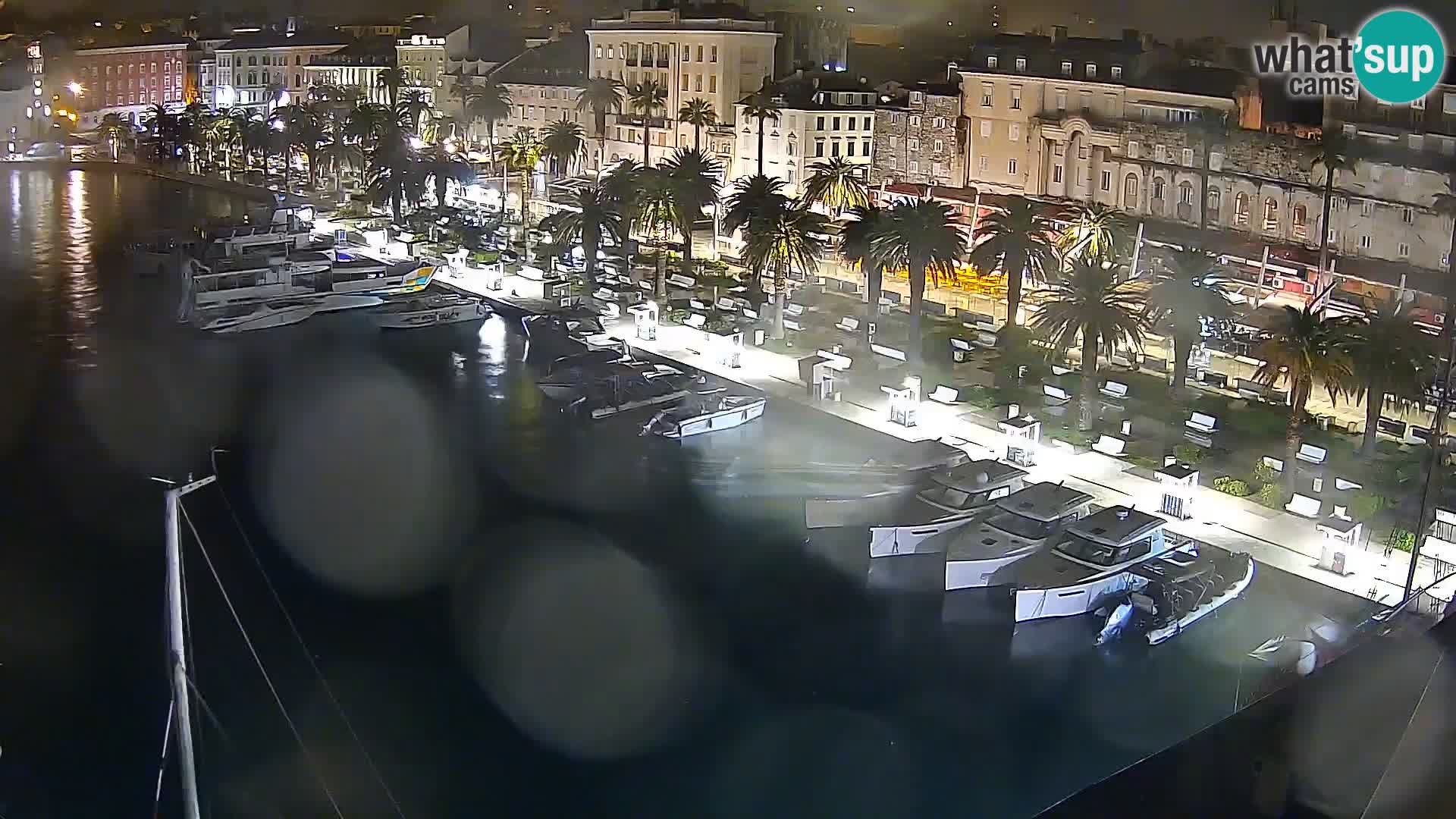 Kamera v živo Split  riva in pristanišče