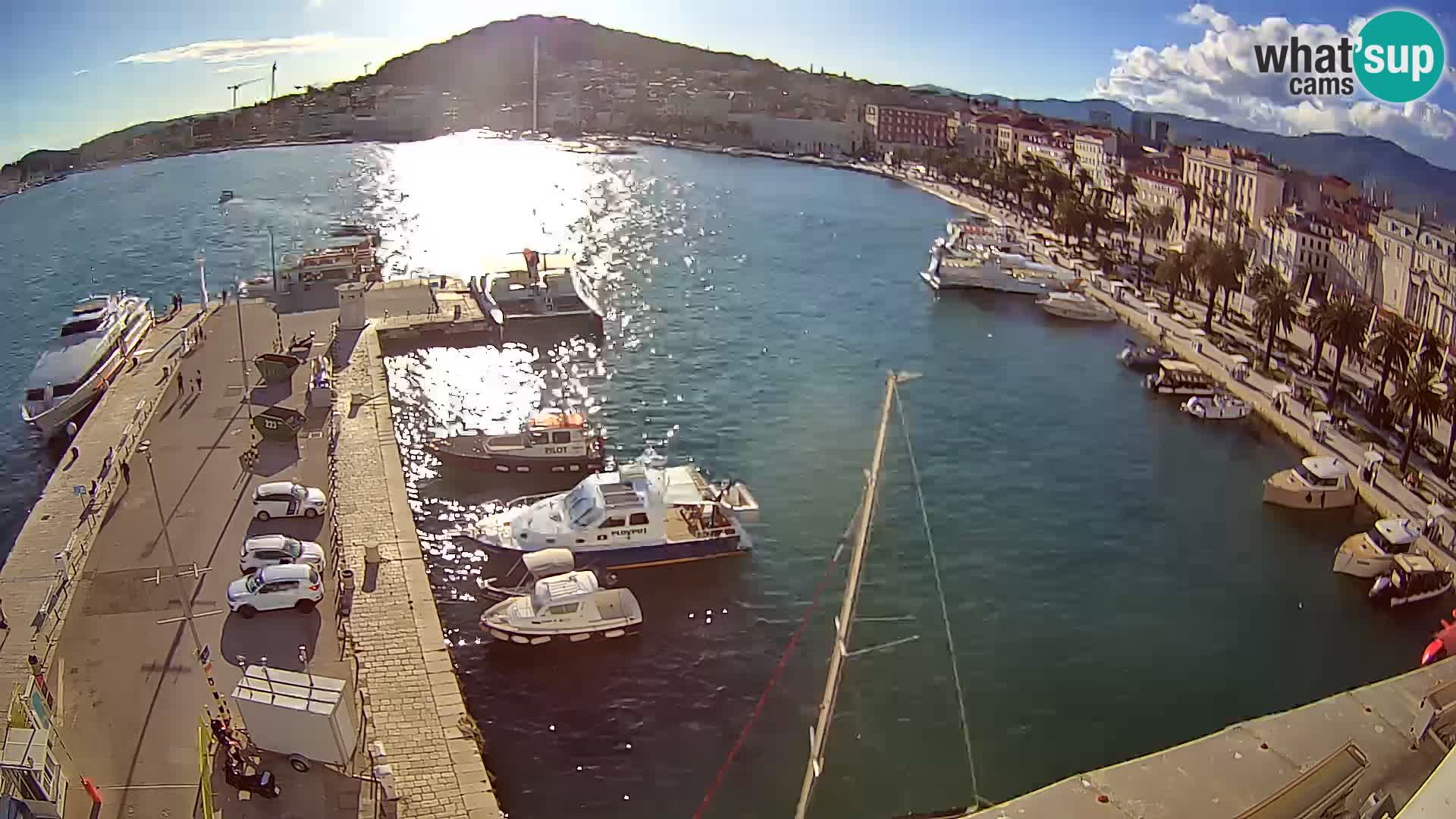 Kamera v živo Split  riva in pristanišče