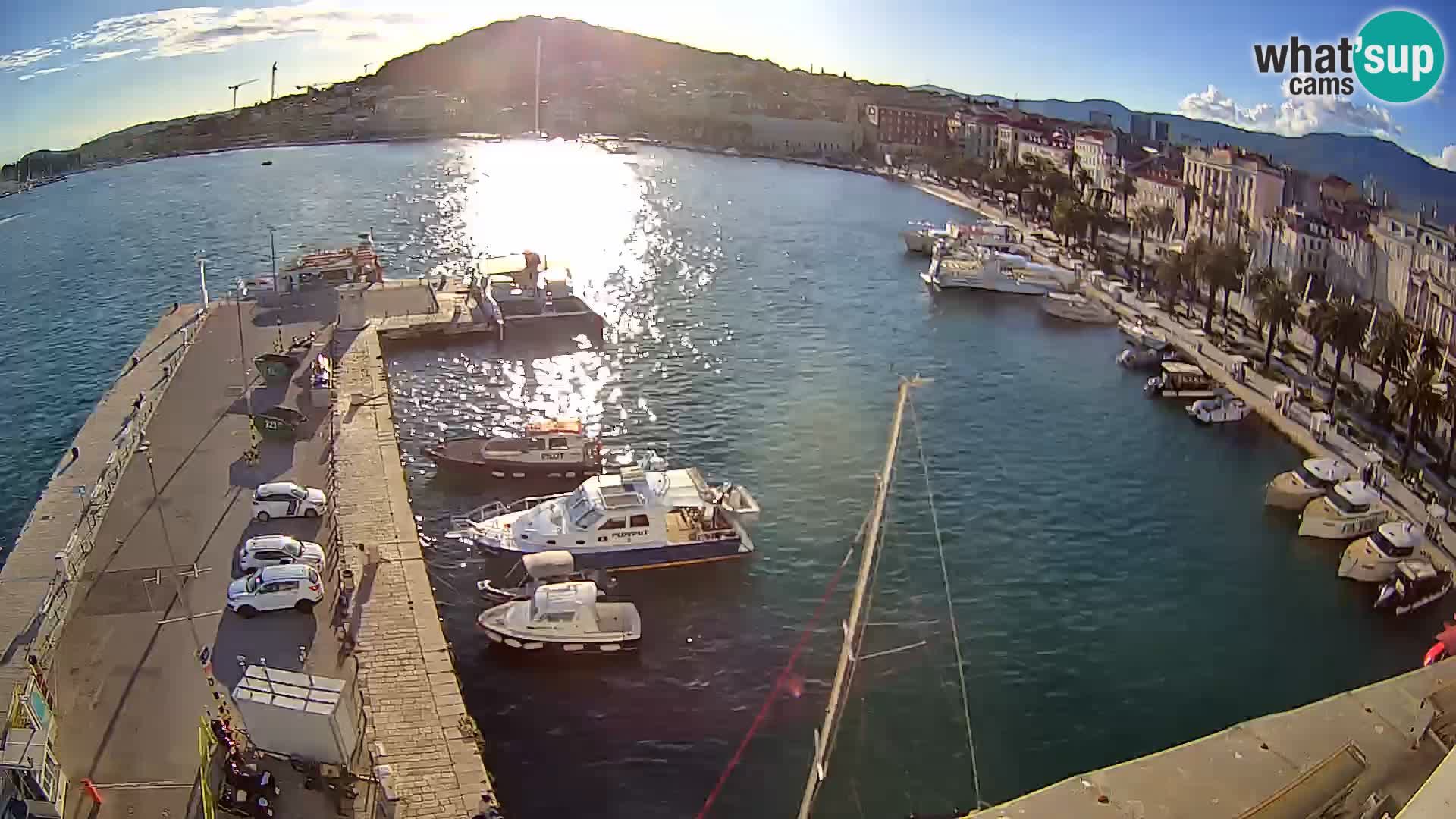 Kamera v živo Split  riva in pristanišče