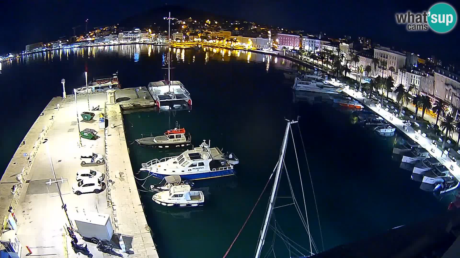 Kamera v živo Split  riva in pristanišče