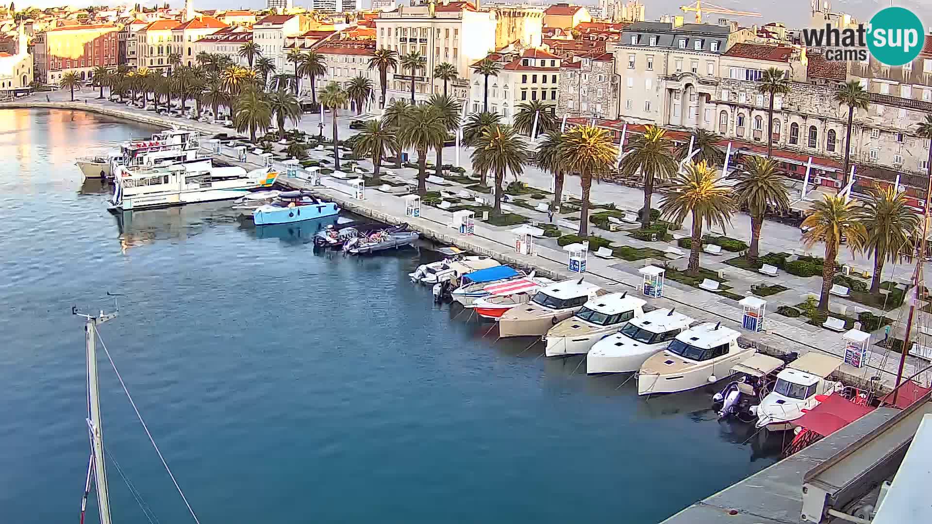 Kamera v živo Split  riva in pristanišče