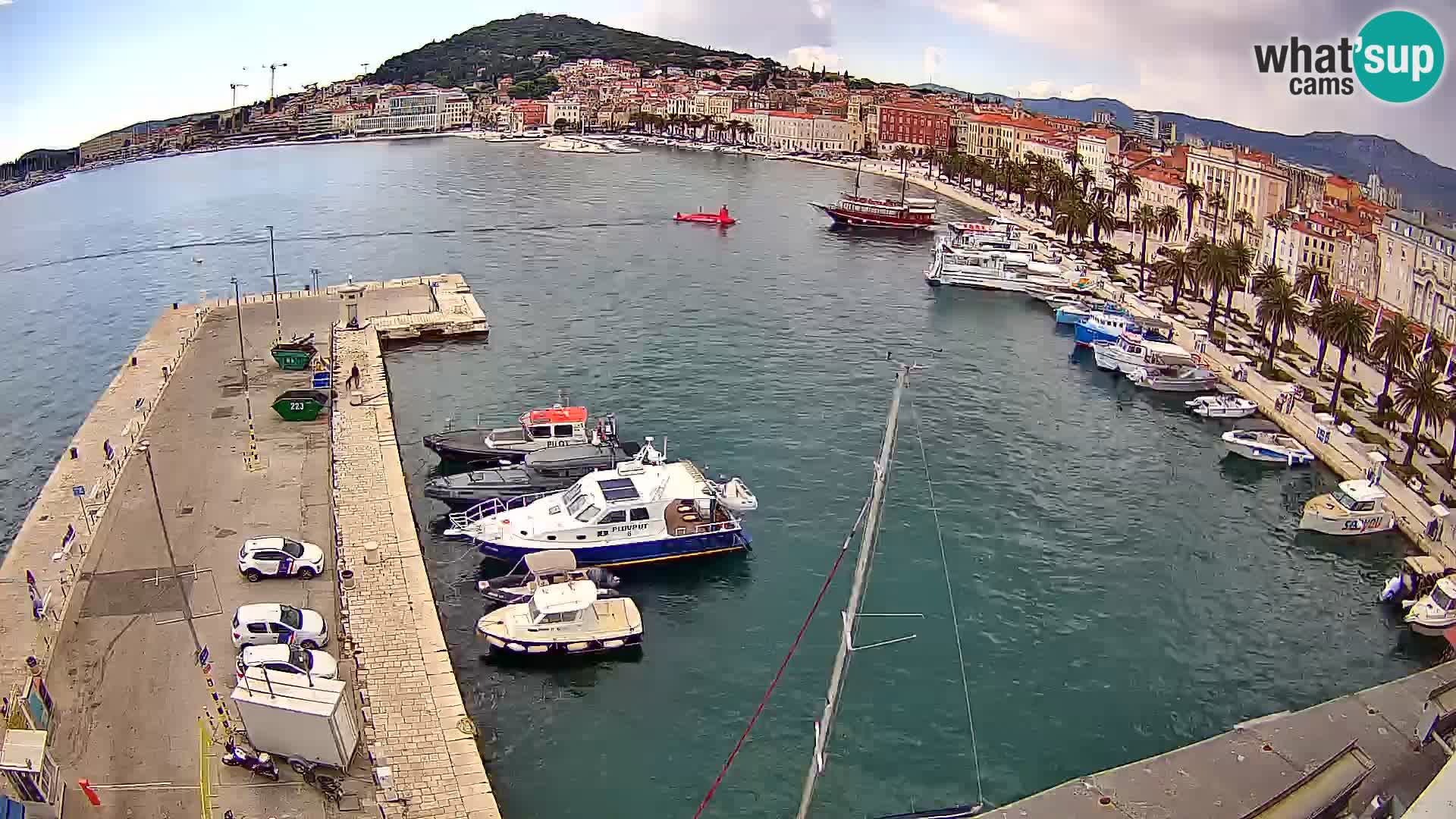 Kamera v živo Split  riva in pristanišče
