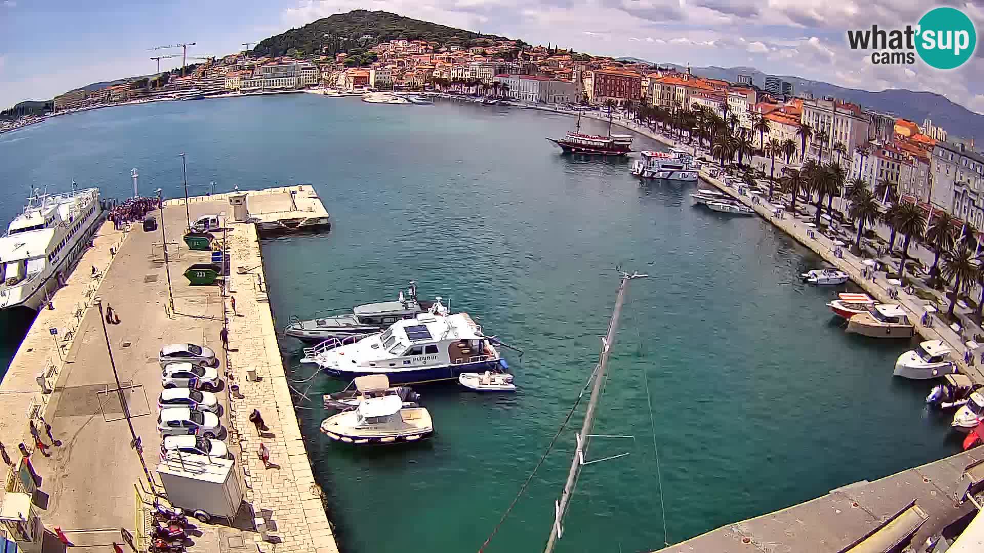 Kamera v živo Split  riva in pristanišče