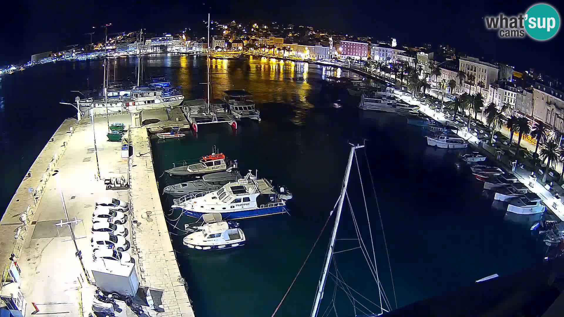Kamera v živo Split  riva in pristanišče