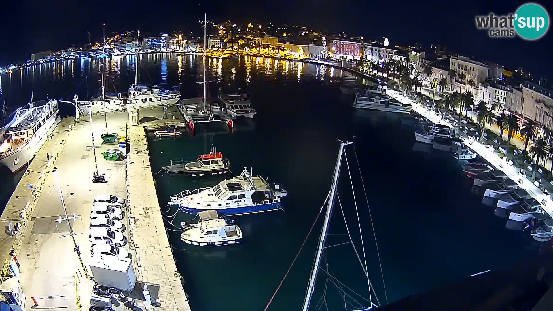 Kamera v živo Split  riva in pristanišče