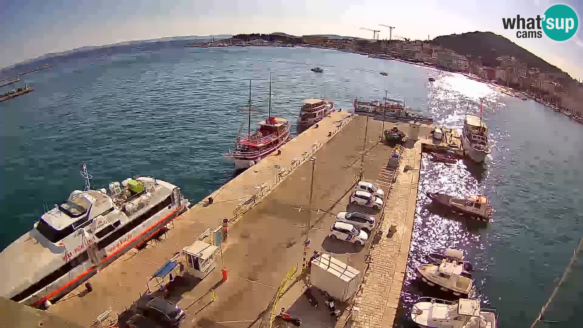Kamera v živo Split  riva in pristanišče