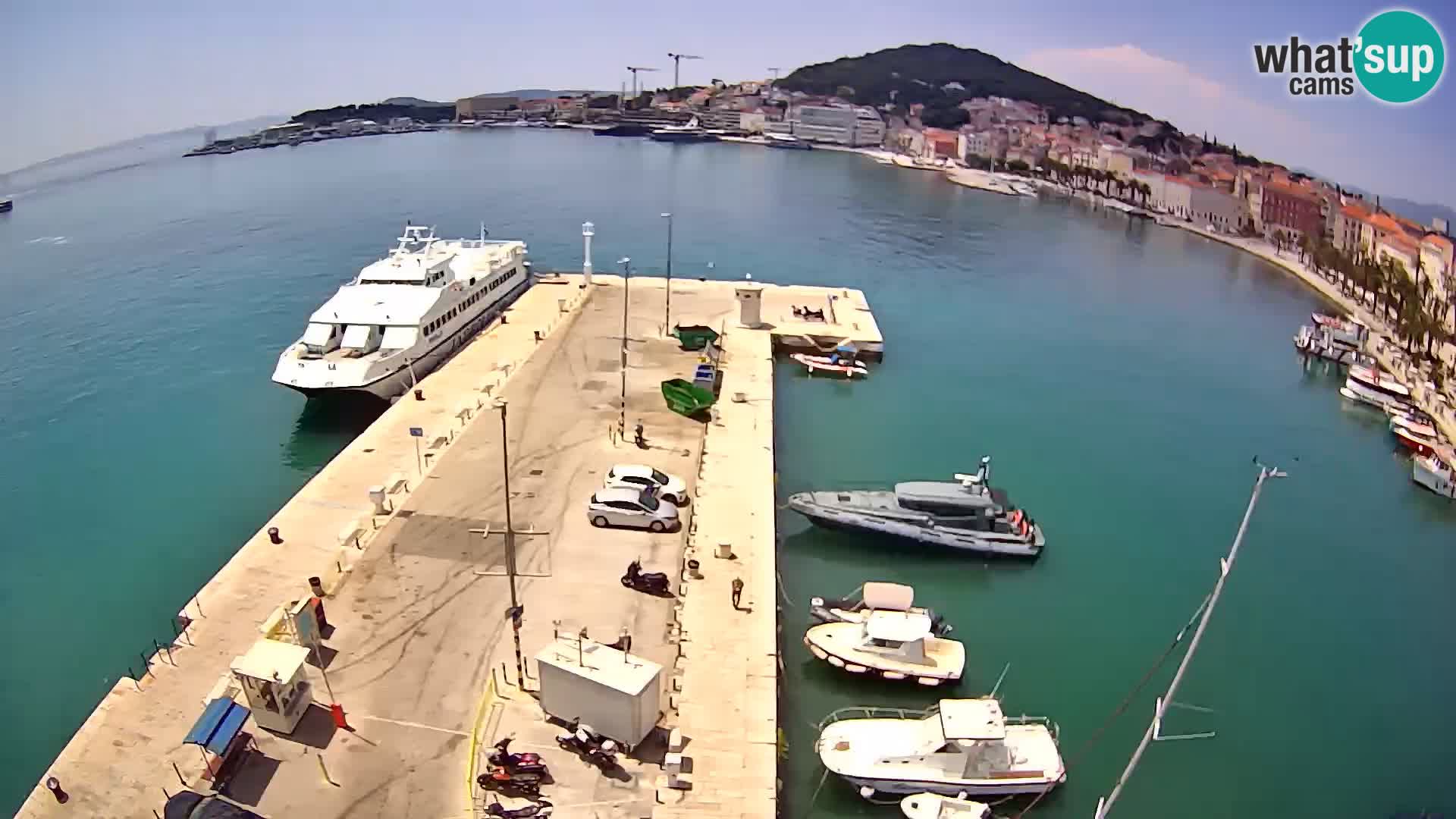 Kamera v živo Split  riva in pristanišče