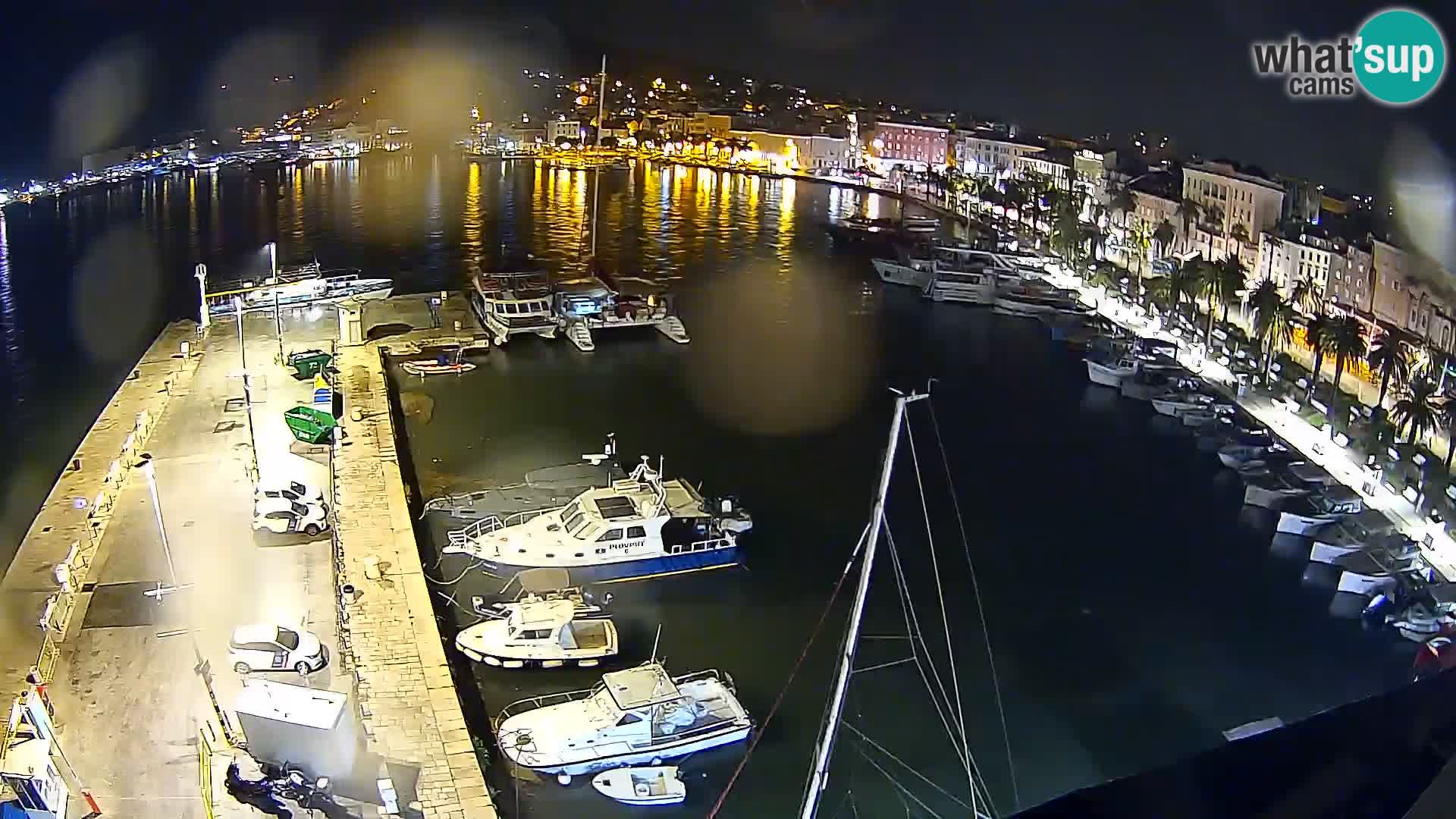 Kamera v živo Split  riva in pristanišče