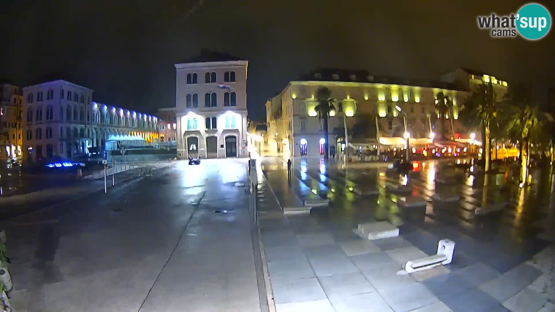 Webcam Split Riva – Prokurative | Trg Republike