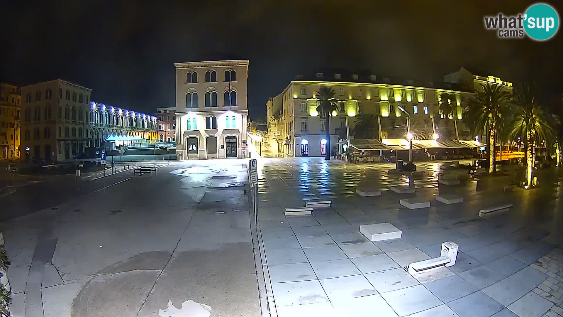 Webcam Split Riva – Prokurative | Trg Republike