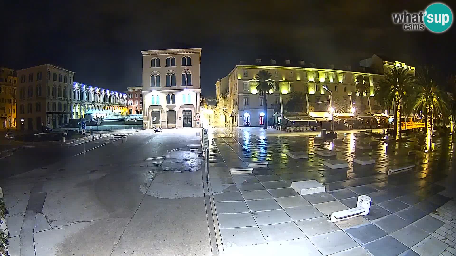 Webcam Split Riva – Prokurative | Trg Republike