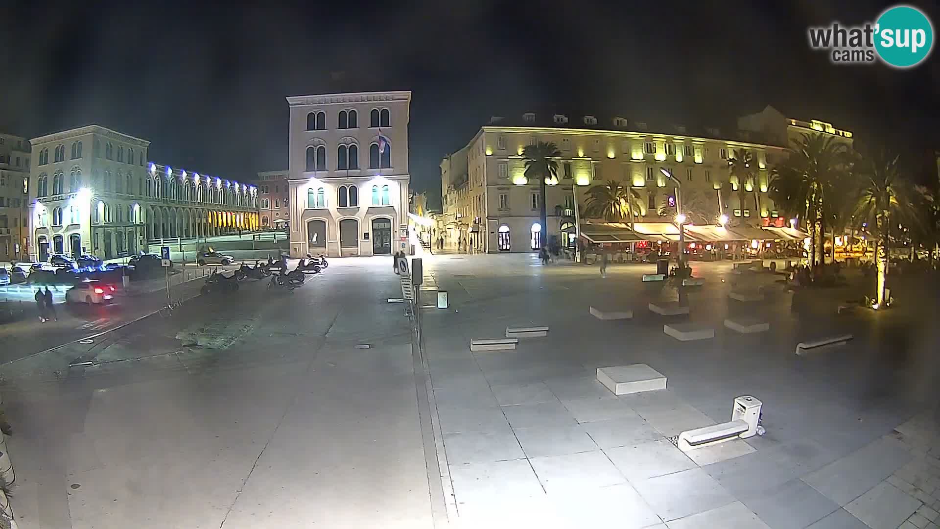 Webcam Split Riva – Prokurative | Trg Republike