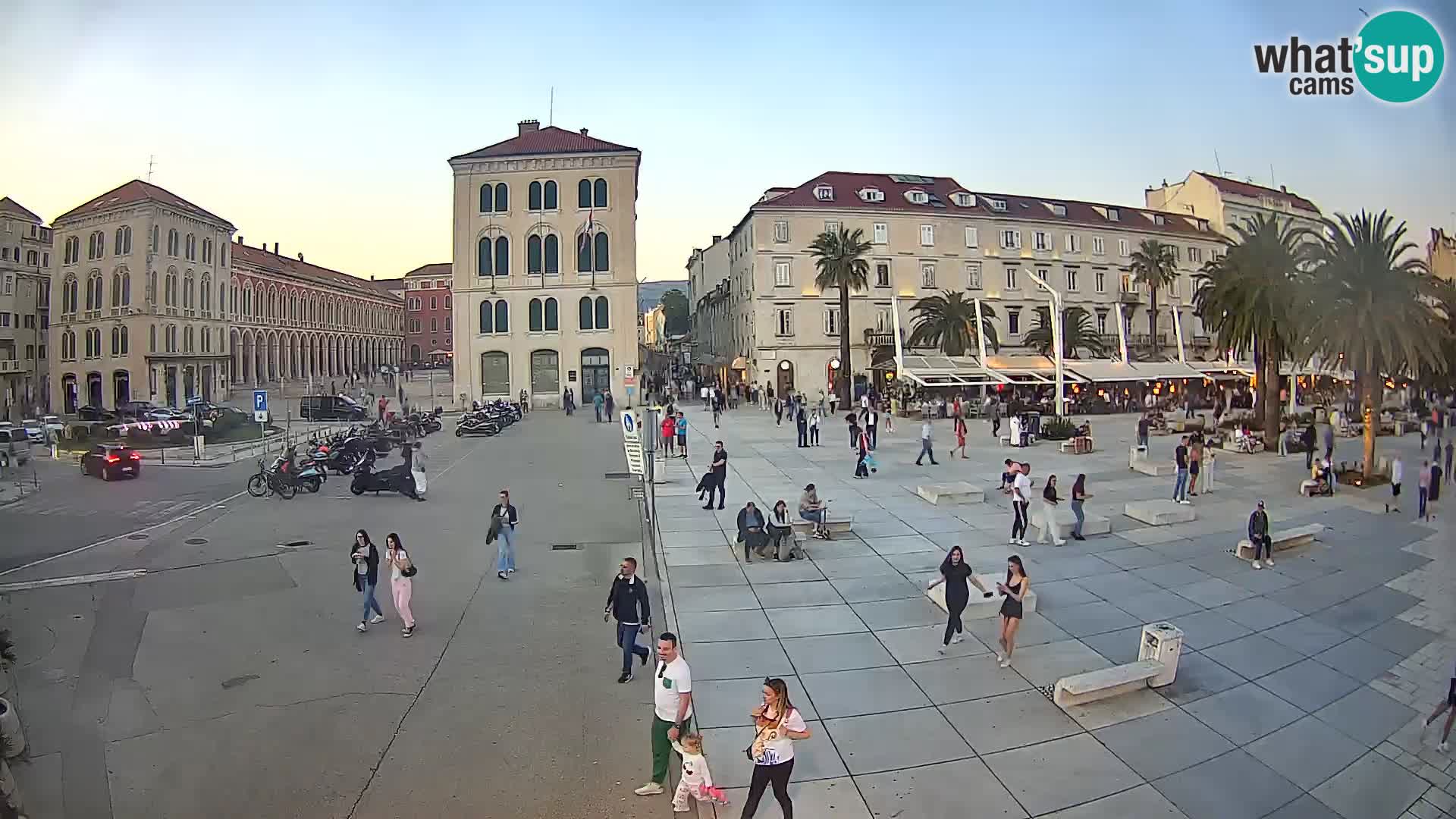 Split kamera Riva – Prokurative | Trg Republike