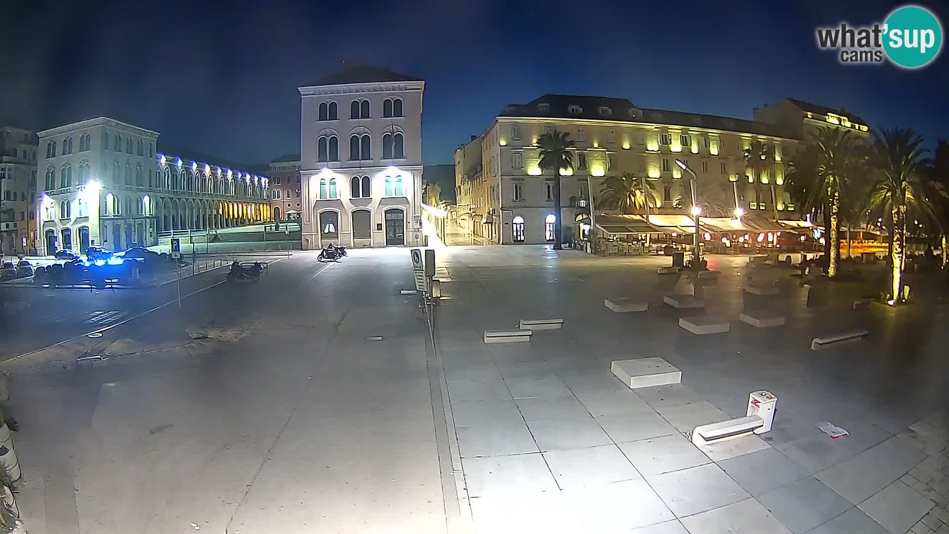 Webcam Split Riva – Prokurative | Trg Republike
